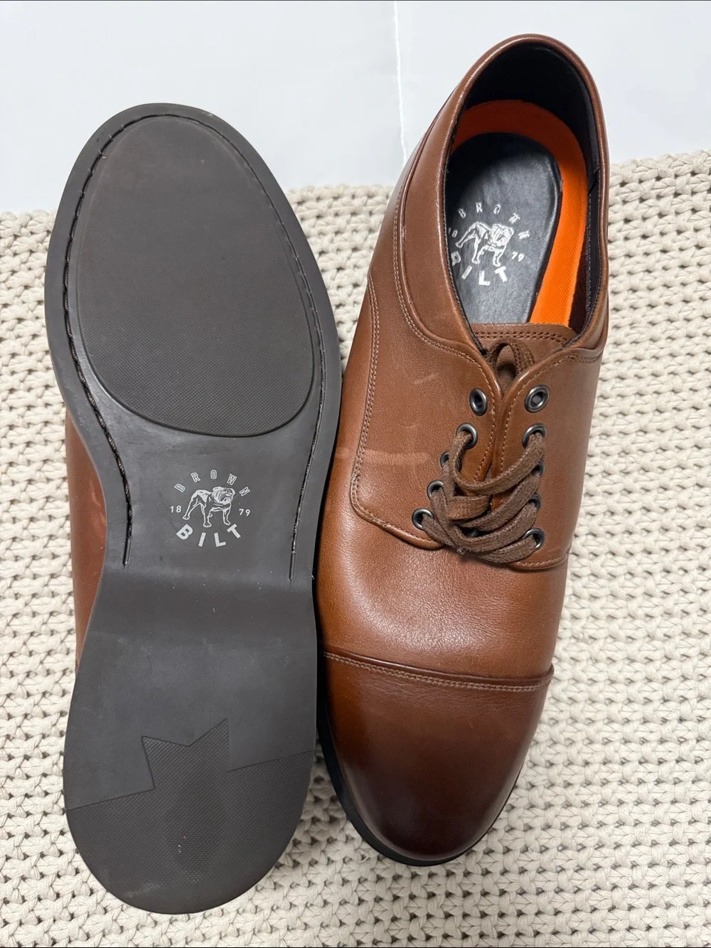 Brown Leather Lace-Up Dress Shoes